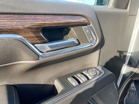Used 2023 GMC Sierra 1500 Elevation image 22