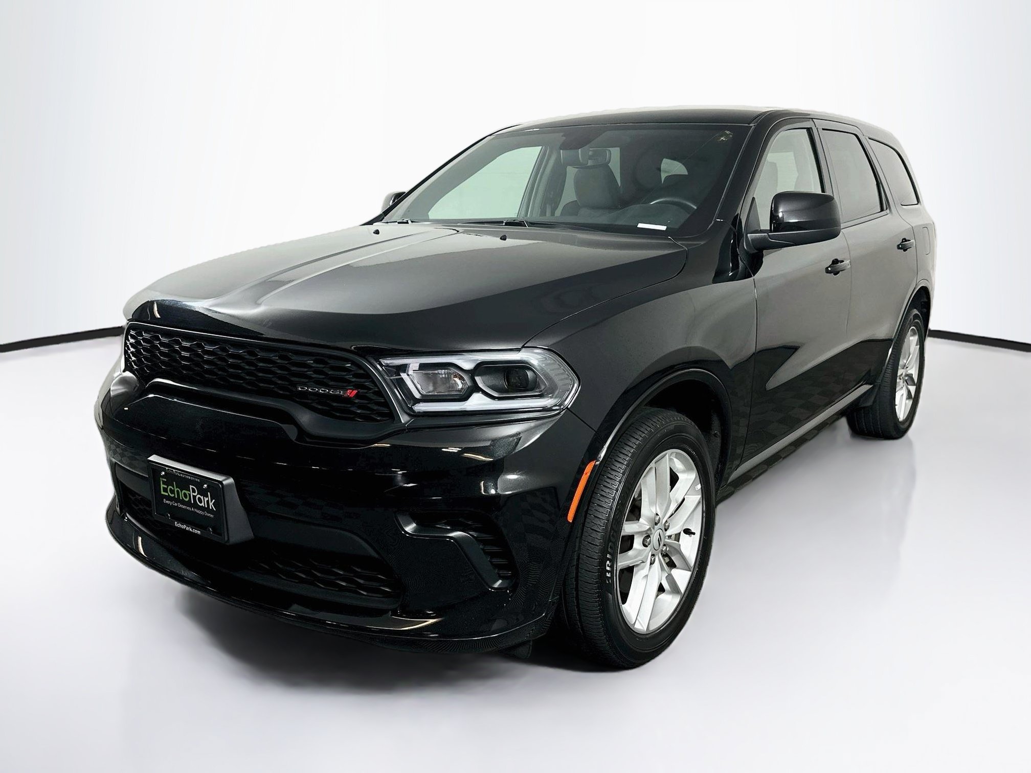 Used 2025 Dodge Durango GT AWD/4WD image 3