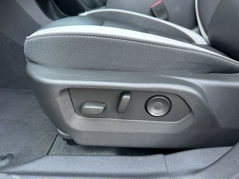 Used 2025 Buick Envision Sport Touring image 14