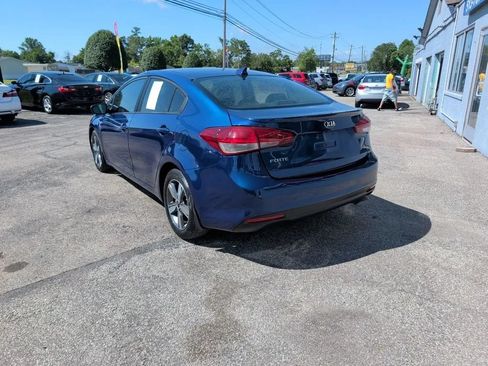 Used 2018 Kia Forte S FWD image 5