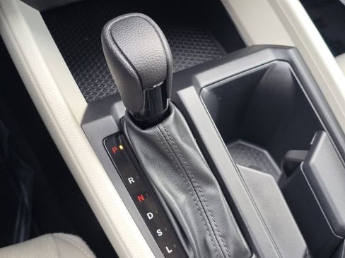 Certified 2024 Honda Accord EX image 31