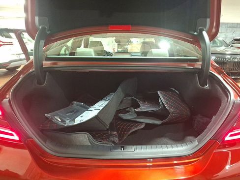 Used 2023 Genesis G70 3.3T image 27