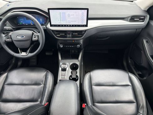 Used 2024 Ford Escape Platinum AWD/4WD image 15