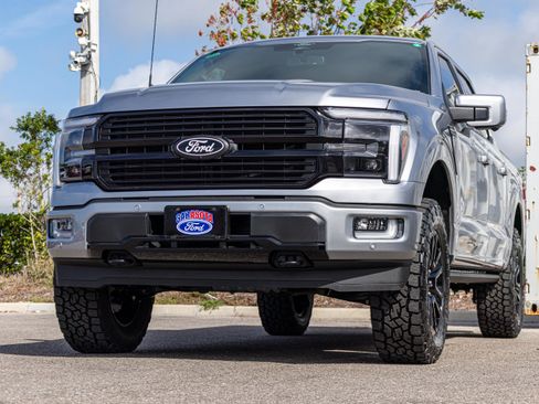 New 2025 Ford F150 Platinum image 8