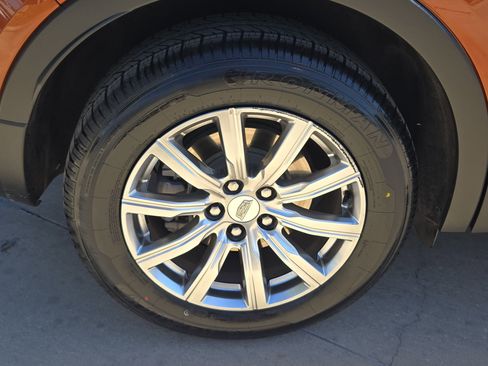 Used 2019 Cadillac XT4 Premium Luxury image 29