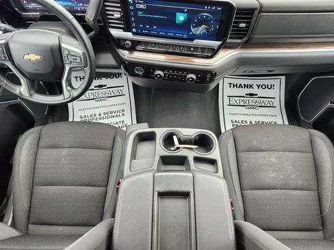 Used 2023 Chevrolet Silverado 1500 LT w/ Protection Package image 16