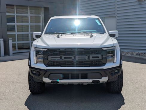 Used 2025 Ford F150 Raptor AWD/4WD image 9