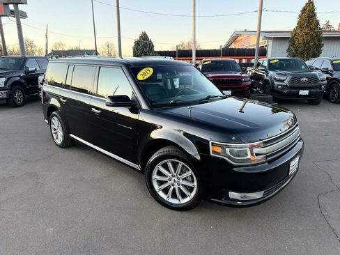 Used 2019 Ford Flex Limited AWD/4WD image 3