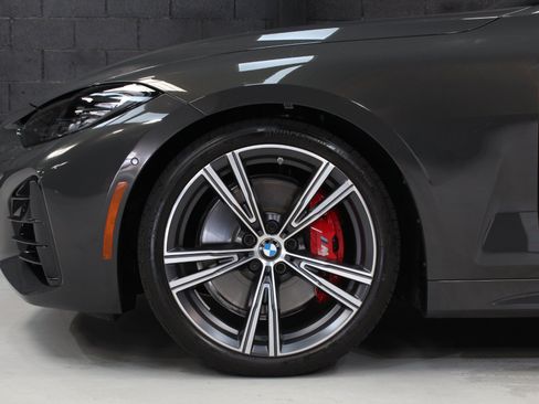 Used 2024 BMW M440i Convertible w/ Premium Package RWD image 5