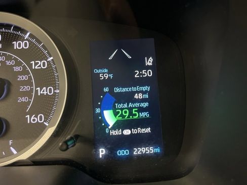 Used 2020 Toyota Corolla LE image 17