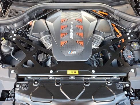 Certified 2024 BMW XM image 30