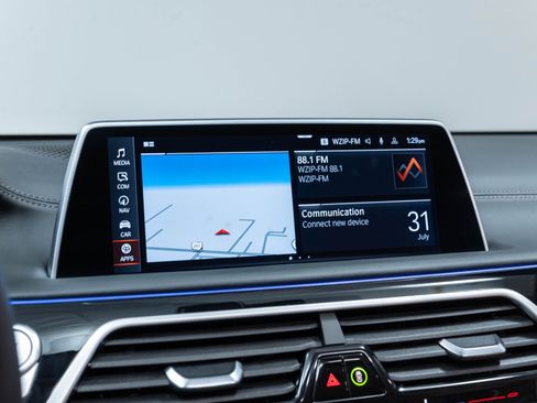 Used 2022 BMW ALPINA B7 xDrive AWD/4WD image 80