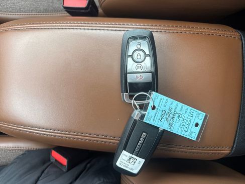 Used 2025 Ford Bronco Sport Outer Banks w/ Outer Banks Tech Package+ image 41