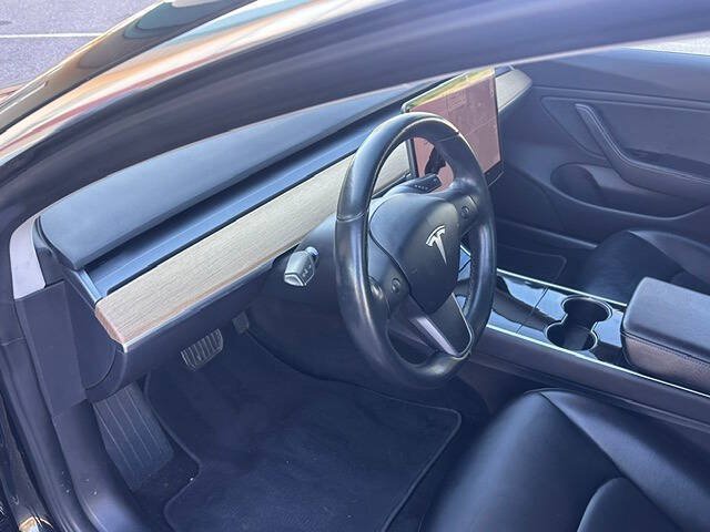 Used 2018 Tesla Model 3 Mid Range RWD image 12