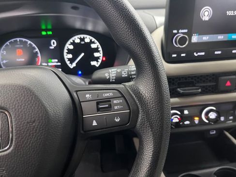 Used 2024 Honda HR-V LX image 17