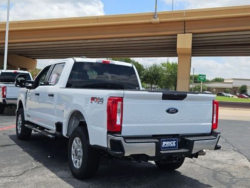 Used 2024 Ford F250 XLT w/ FX4 Off-Road Package AWD/4WD image 7