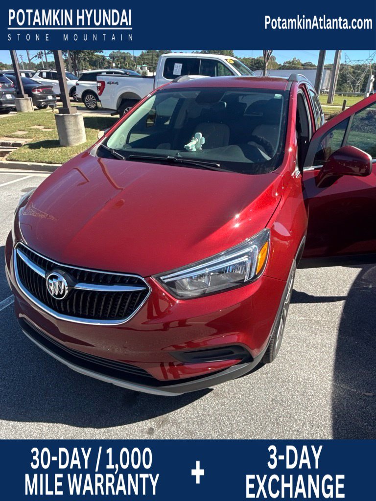 Used 2021 Buick Encore Preferred AWD/4WD image 1