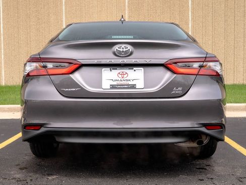 Used 2023 Toyota Camry LE image 8