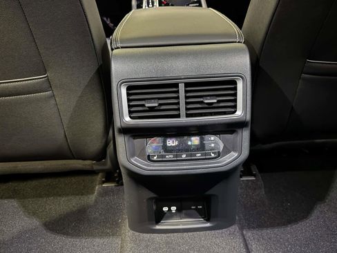 New 2026 Volkswagen Atlas SEL AWD/4WD image 17