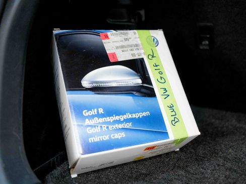 Used 2018 Volkswagen Golf R 4-Door image 78