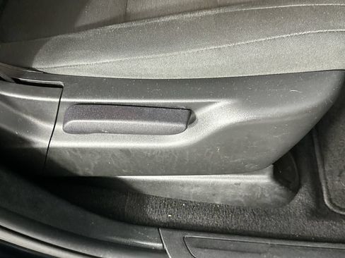 Used 2025 Dodge Durango GT RWD image 23