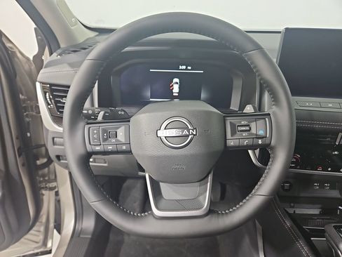 New 2026 Nissan Rogue Platinum AWD/4WD image 15