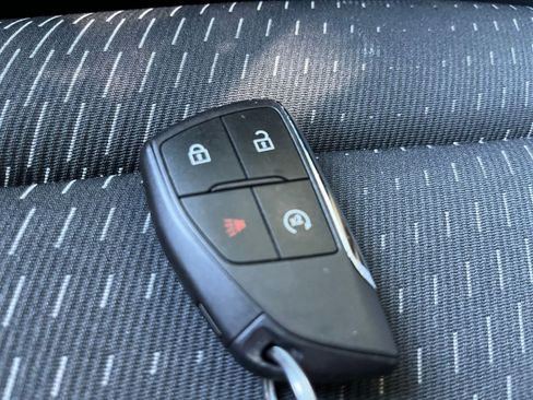 Used 2025 Chevrolet Equinox LT FWD image 22