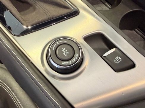 Used 2019 Chevrolet Corvette Stingray Coupe w/ 2LT Preferred Equipment Group image 17