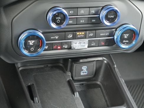 Certified 2025 Ford Bronco Outer Banks image 16