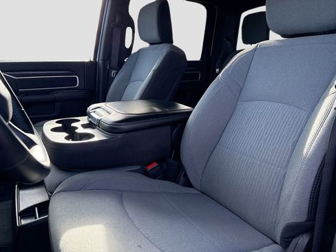 Used 2024 RAM 2500 Big Horn image 19