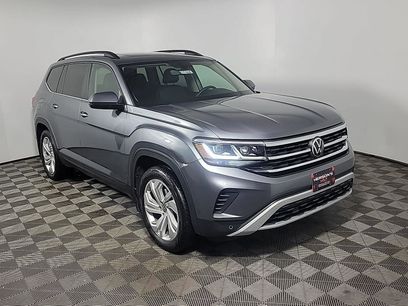 Used 2022 Volkswagen Atlas SE w/ Panoramic Sunroof Package