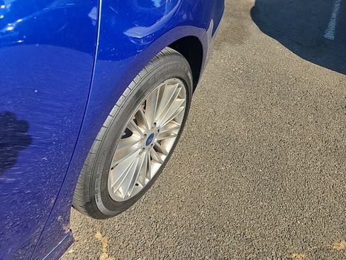 Used 2016 Ford Fusion SE w/ Equipment Group 202A FWD image 9