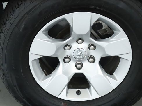 Used 2024 RAM 1500 Big Horn image 37