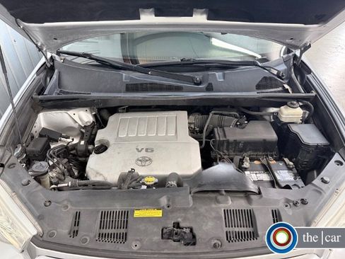 Used 2013 Toyota Highlander SE image 13