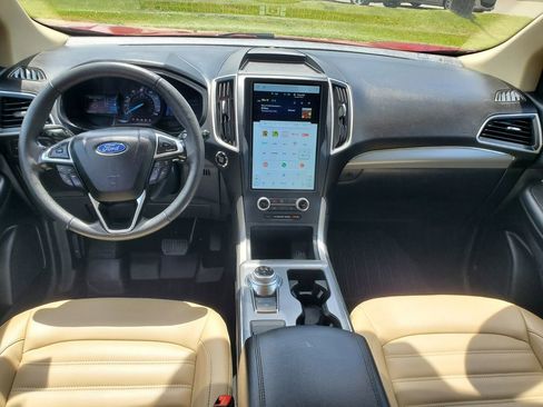 Used 2022 Ford Edge SEL w/ Convenience Package AWD/4WD image 11