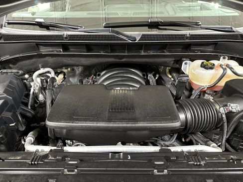 Used 2025 GMC Yukon Denali AWD/4WD image 26