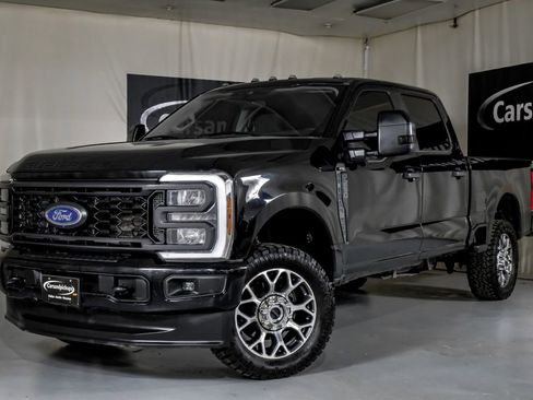Used 2024 Ford F250 XL w/ STX Appearance Package image 4