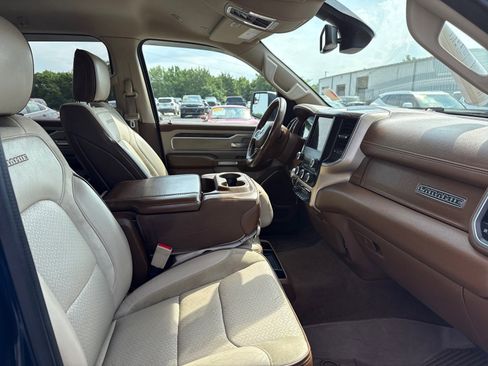 Used 2020 RAM 1500 Laramie AWD/4WD image 18