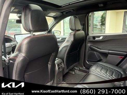 Used 2023 Ford Escape ST-Line Elite w/ Premium Technology Package AWD/4WD image 20