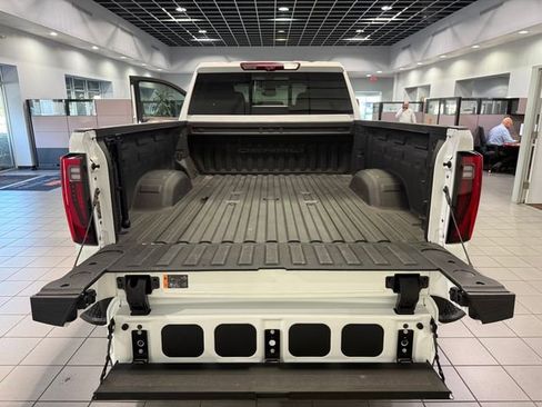 Used 2024 GMC Sierra 2500 Denali w/ Denali Reserve Package image 10