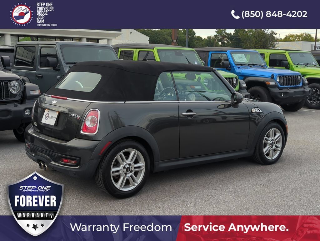 Used 2013 MINI Cooper S FWD image 6