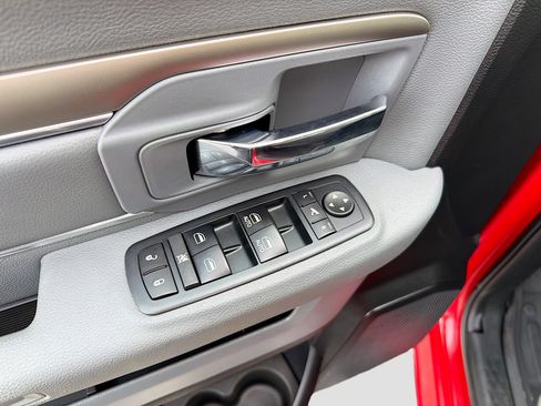 Used 2017 RAM 1500 Big Horn image 7