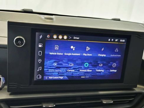 Used 2024 Chevrolet Silverado EV W/T image 23