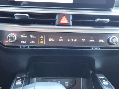 New 2026 Kia Sorento S image 17