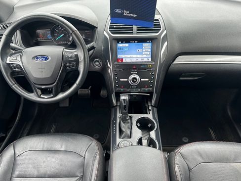 Certified 2018 Ford Explorer Sport AWD/4WD image 12