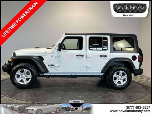 Used 2021 Jeep Wrangler Unlimited Sport AWD/4WD image 2