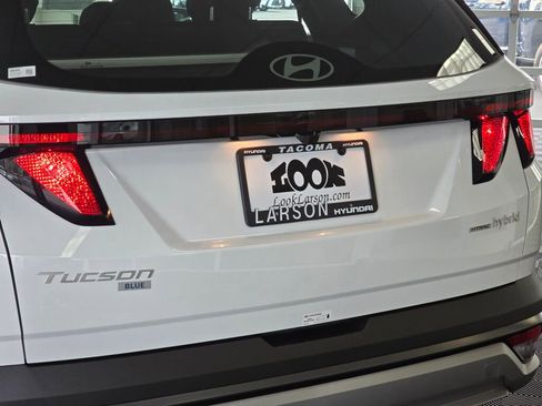 New 2026 Hyundai Tucson Blue SE image 13