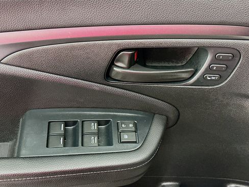 Used 2023 Honda Passport EX-L image 15