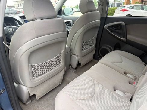 Used 2006 Toyota RAV4 Limited FWD image 18