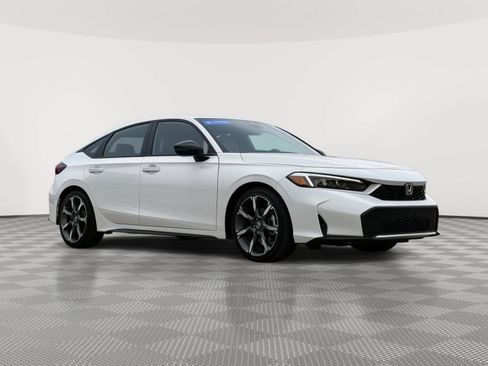 Used 2026 Honda Civic Sport image 1
